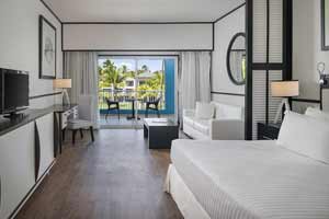 Junior Suite Pool View - Ocean Blue & Sand Golf & Beach Resort - All Inclusive Punta Cana